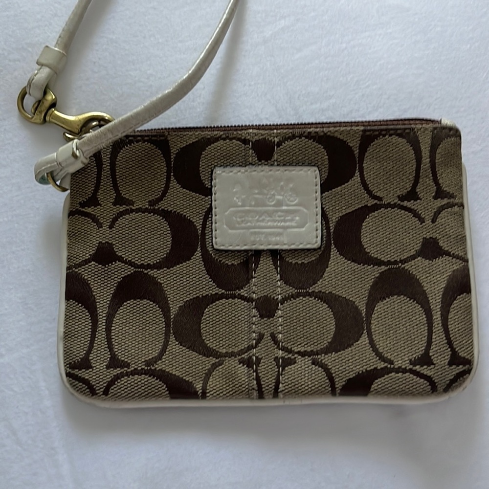 Small Coach Wristlet
